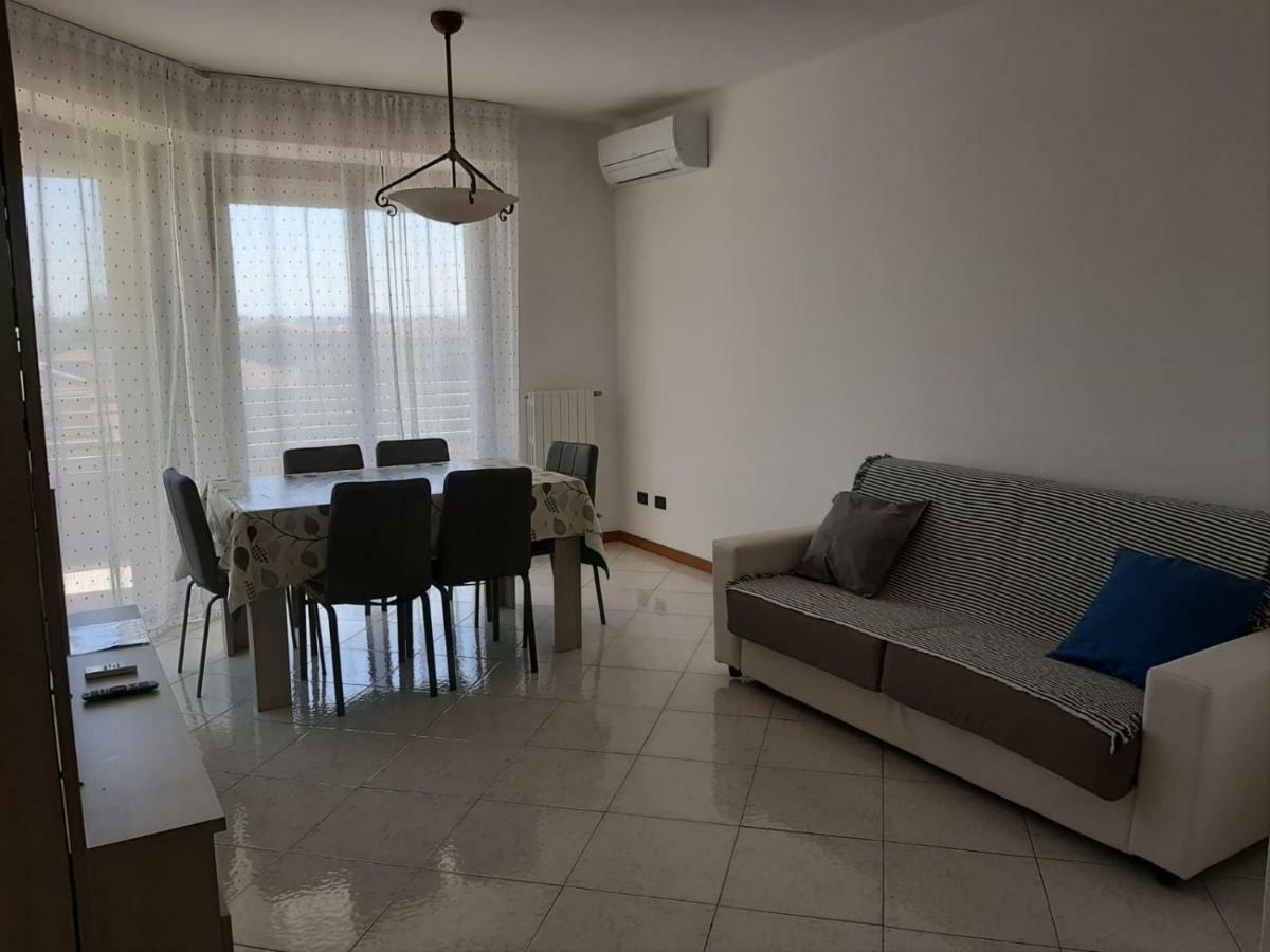 Domus Maris Viserba, Spiagge E Centro A 100 Mt, Promo Maggio Fiera Macfrut, Fieravicola, Expo Dental, Meeting Ріміні Екстер'єр фото